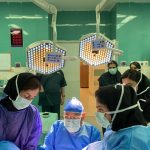 گزارش تصویری از ویزیت و جراحی رایگان دکتر دلشاد و دکتر اذر سینا برای کودکان و نوزادان ایلامی